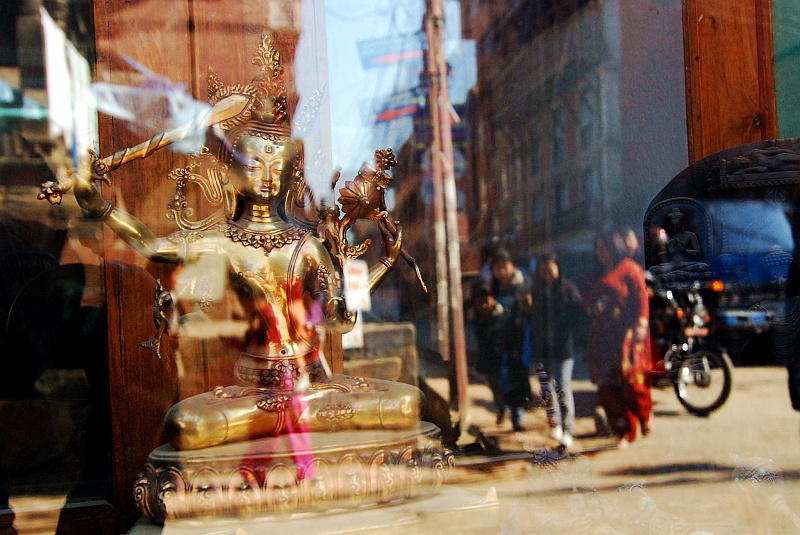 Indie0285.JPG - W Nepalu życie i religia przenikają się. (Zdjęcie: Laura i Astronom)