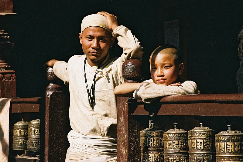 Indie0301.JPG - Mnisi okazują się być bardzo sympatycznymi ludźmi. (Zdjęcie: Laura i Astronom)