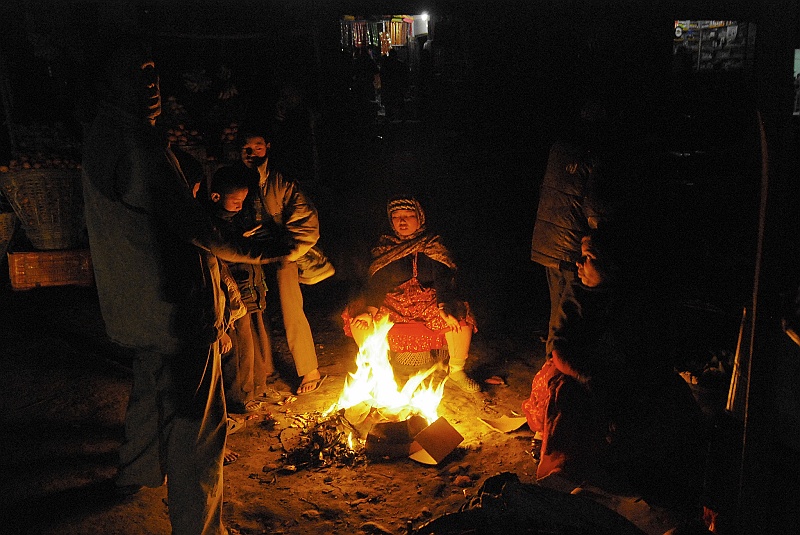 Indie0244.JPG - Centralne ogrzewanie. (Zdjęcie: Laura i Astronom)