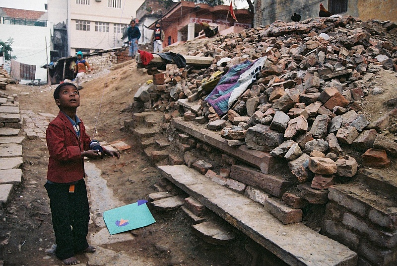 Indie0124.JPG - Puszczanie latawców. (Zdjęcie: Laura i Astronom)