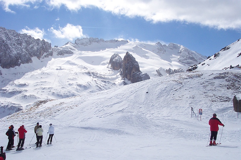 100_5343.JPG - Słoneczna pogoda, prawie przez cały tydzień. Nie zawsze miewaliśmy takie szczęście.