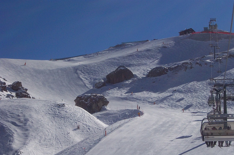 100_5363.JPG - A to góra, nazwana przez nas slangowo Kasprowym.