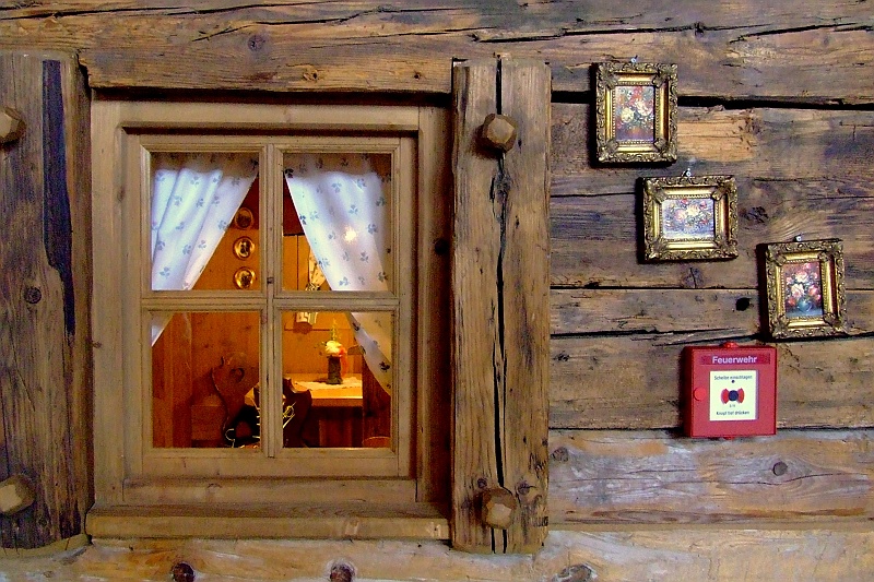 DSCF9639.JPG - Sympatyczne wnętrze jednej z knajpek, w których można było się ogrzać.