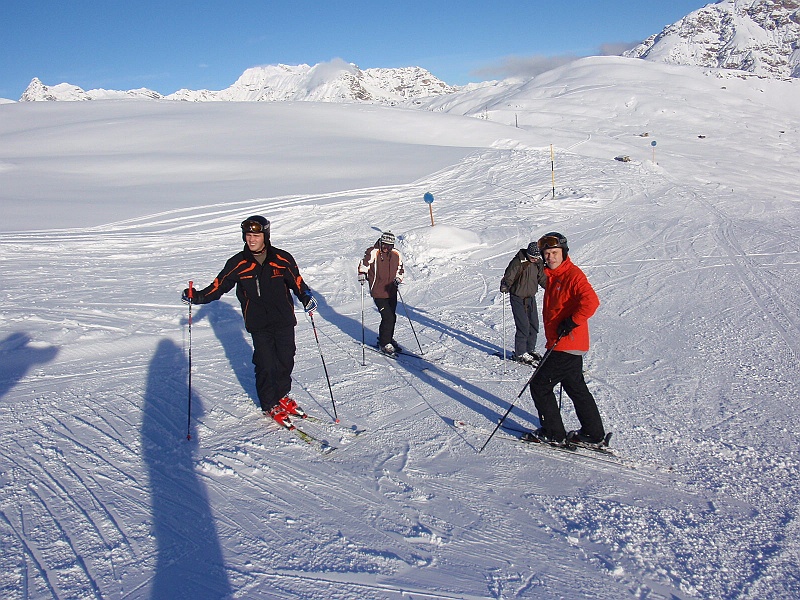 PC070090.JPG - Nasz trener i instuktor. Młode chłopisko, ale sympatyczne i znające się na rzeczy.