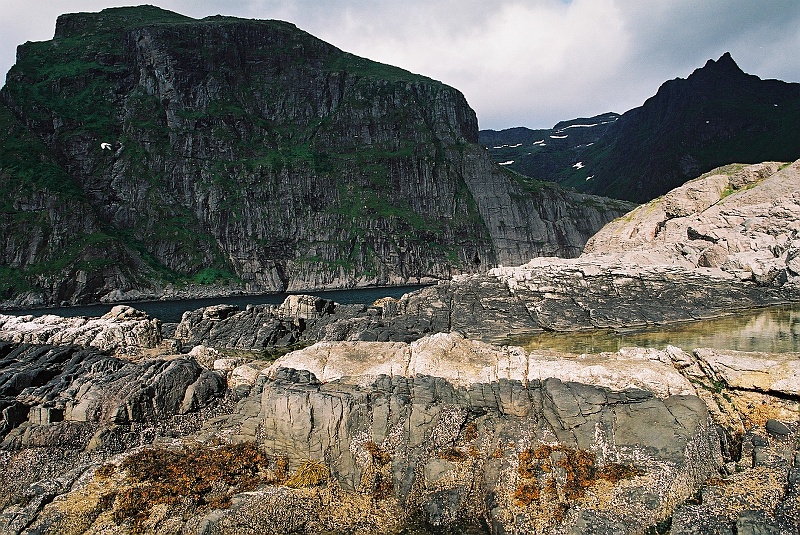 F1050033.JPG - A - skraj Lofotów. (Zdjęcie - Rafał).