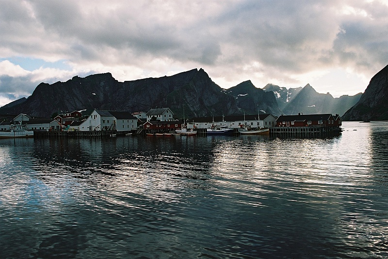 F1070006.JPG - To samo miejsce innym okiem. (Zdjęcie - Rafał).