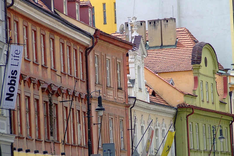 DSCF9920.JPG - Trzeba przyznać, że kolorowa gęstwina uliczek i kamieniczek prezentuje się sympatycznie.