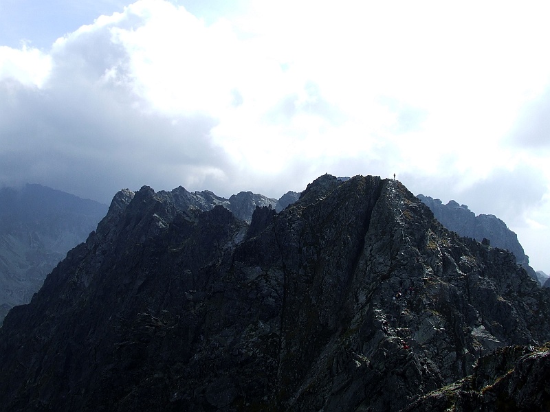 DSCF7485.JPG - Czy widzicie tę samotną postać na szczycie?