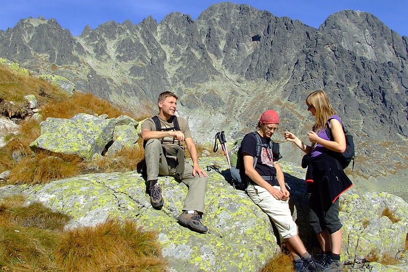 DSCF9205.JPG - Podchodzimy jeszcze kawałek, pod Czerwoną Ławkę.