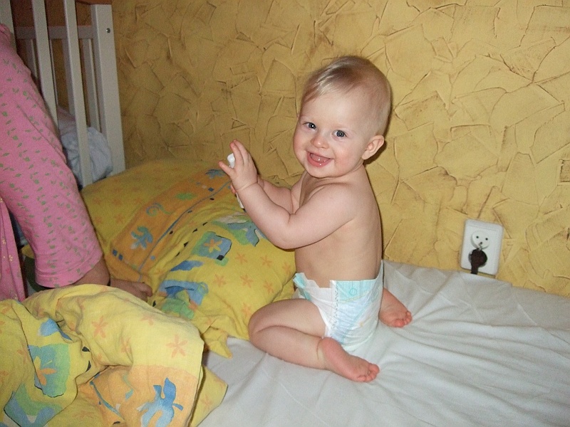 DSCF5500.JPG - Mierzymy teperaturę, gdyż niecom słaby.